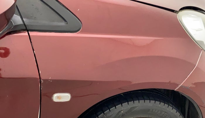 2014 Honda Amaze 1.2L I-VTEC S, Petrol, Manual, 64,143 km, Right fender - Slightly dented