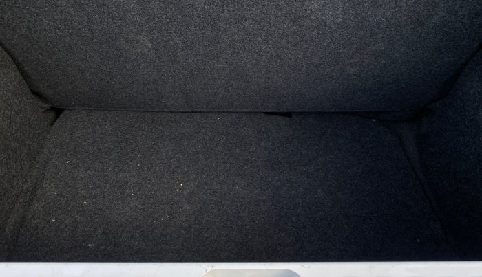 2019 Datsun Redi Go T(O) 1.0 AMT, Petrol, Automatic, 18,651 km, Boot Inside