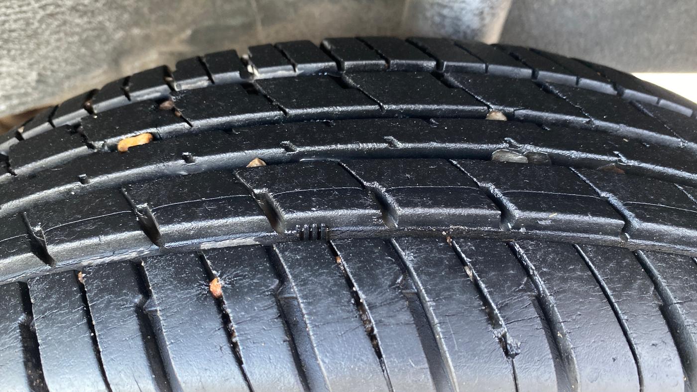 2019 Datsun Redi Go T(O) 1.0 AMT, Petrol, Automatic, 18,651 km, Left Rear Tyre Tread
