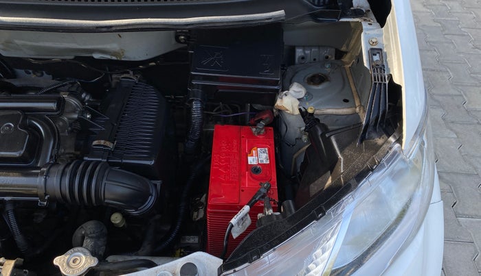 2019 Datsun Redi Go T(O) 1.0 AMT, Petrol, Automatic, 18,651 km, Engine View - Left