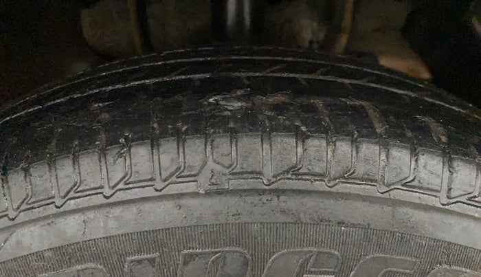 2018 Tata Tiago XM PETROL, Petrol, Manual, 38,194 km, Right Front Tyre Tread