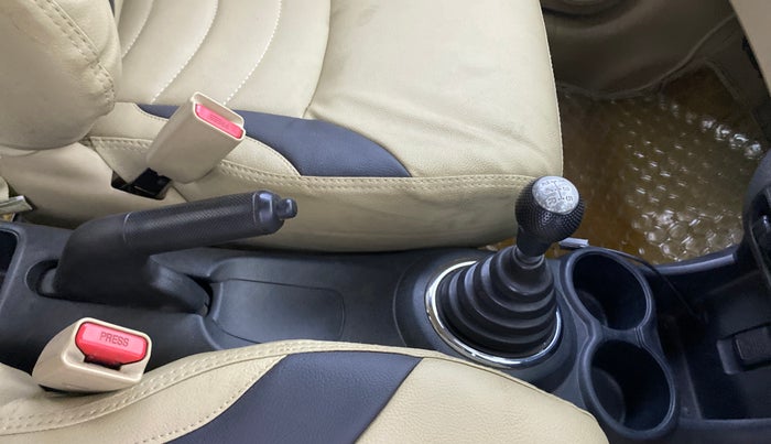 2013 Honda Amaze 1.2L I-VTEC VX, Petrol, Manual, 83,568 km, Gear Lever