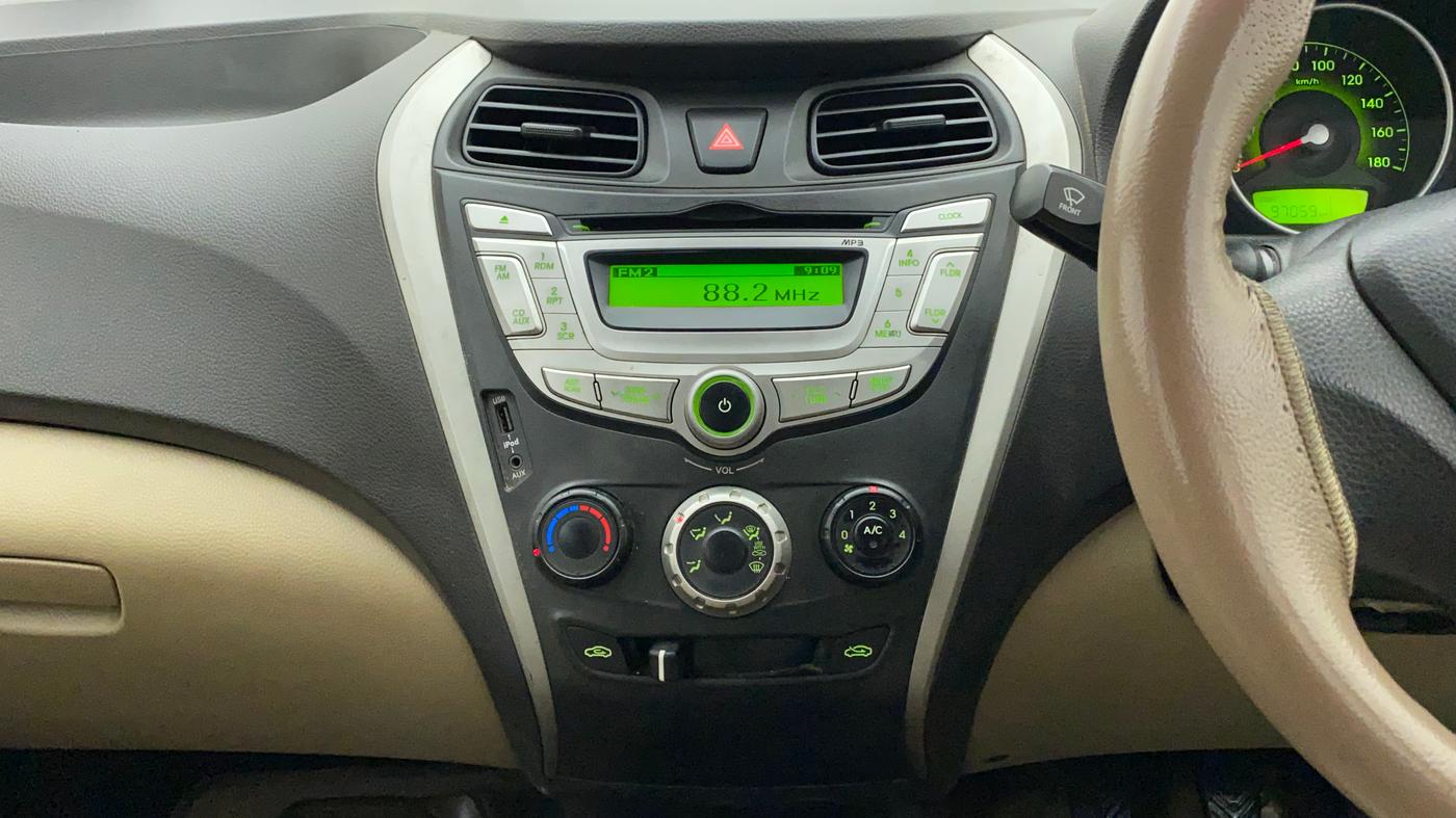 2013 Hyundai Eon MAGNA +, Petrol, Manual, 97,058 km, Air Conditioner