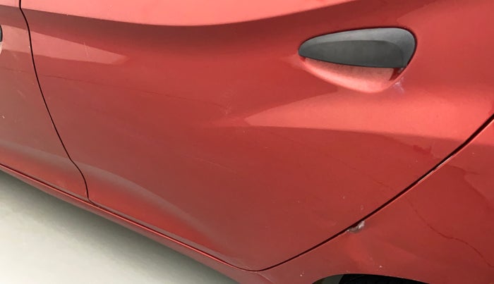 2013 Hyundai Eon MAGNA +, Petrol, Manual, 97,058 km, Rear left door - Slightly dented