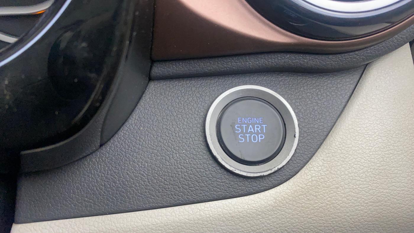 2020 Hyundai AURA SX PLUS 1.2 AMT, Petrol, Automatic, 23,935 km, Keyless Start/ Stop Button
