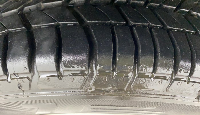 2021 Tata Tiago XT PETROL, Petrol, Manual, 96,637 km, Left Rear Tyre Tread