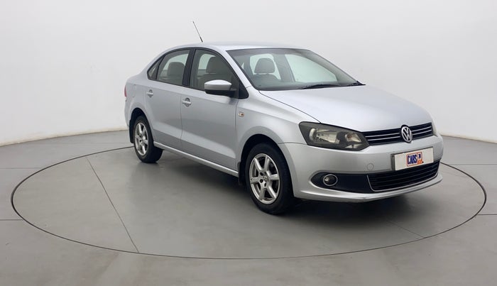 2013 Volkswagen Vento HIGHLINE 1.6 MPI, Petrol, Manual, 92,045 km, Right Front Diagonal