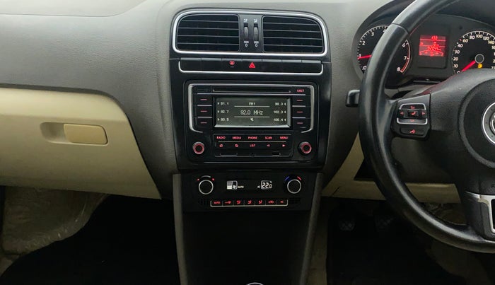 2013 Volkswagen Vento HIGHLINE 1.6 MPI, Petrol, Manual, 92,045 km, Air Conditioner