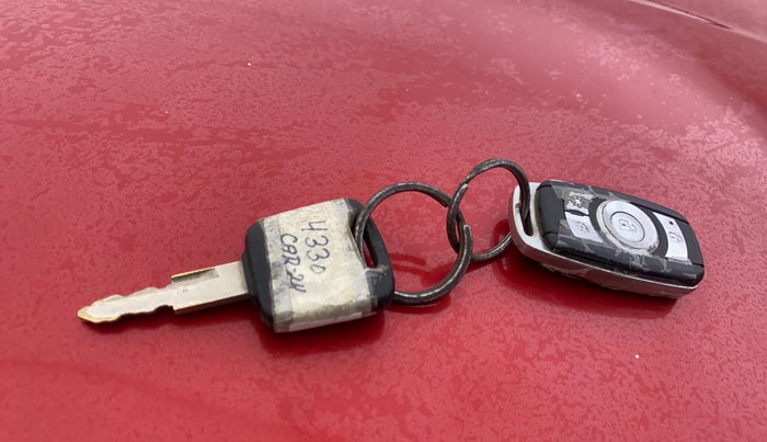 2016 Datsun Redi Go S, Petrol, Manual, 70,807 km, Key Close Up