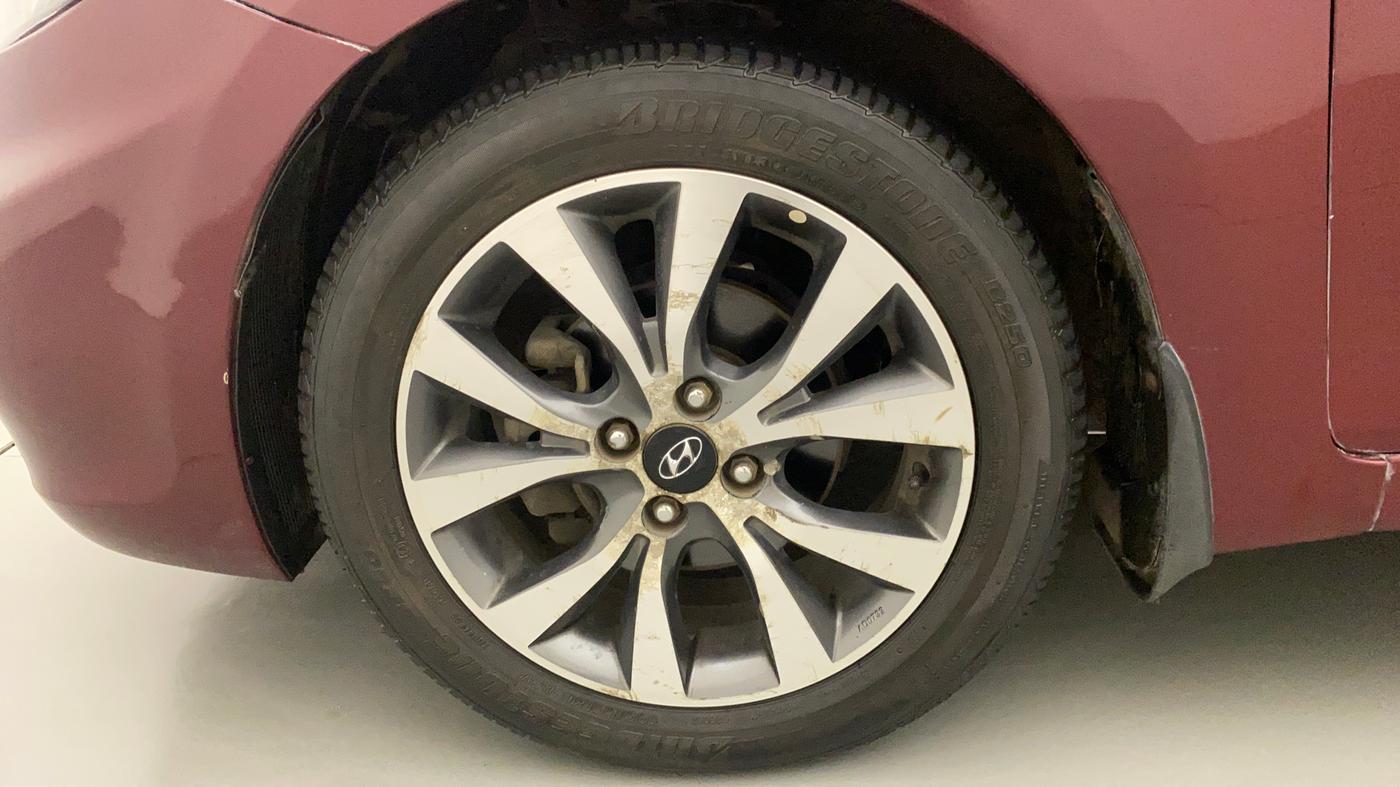 2014 Hyundai Verna FLUIDIC 1.6 CRDI SX AT, Diesel, Automatic, 54,858 km, Left Front Wheel