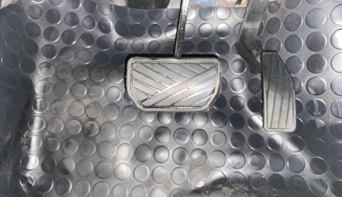 2018 Maruti Celerio ZXI AMT (O), Petrol, Automatic, 80,188 km, Pedals