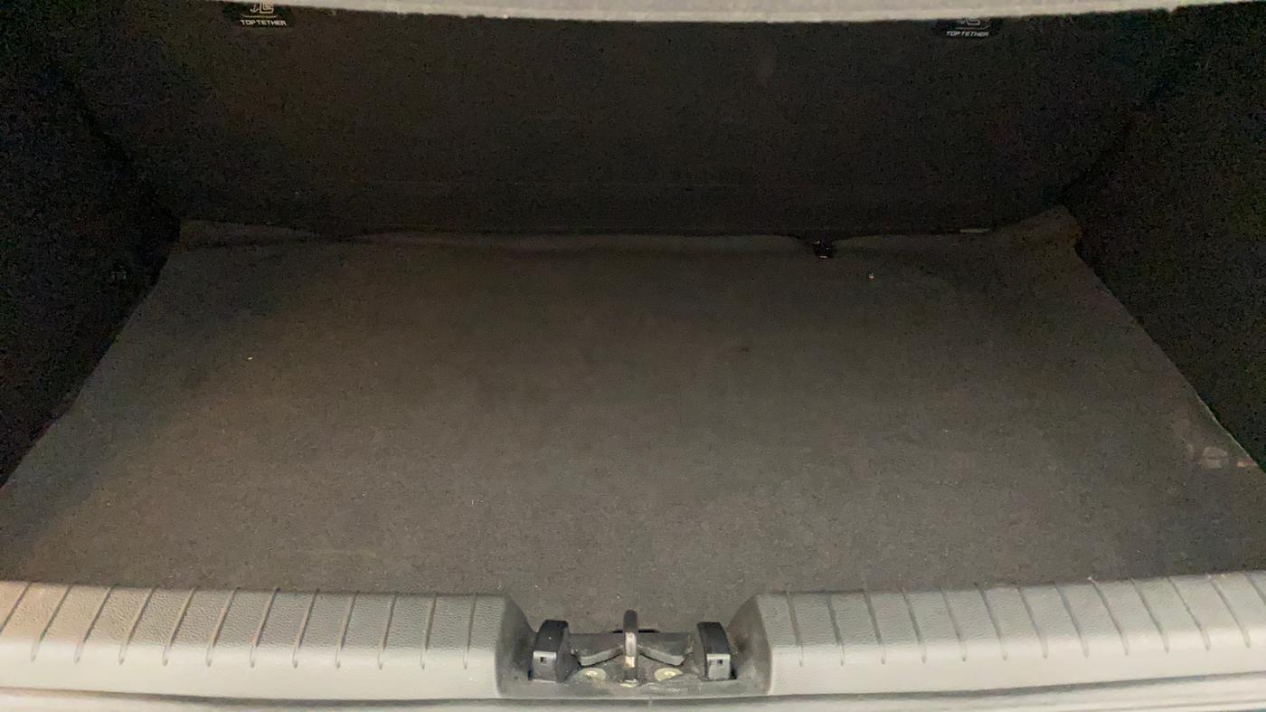 2019 Hyundai Elite i20 ASTA 1.2 (O), Petrol, Manual, 36,691 km, Boot Inside