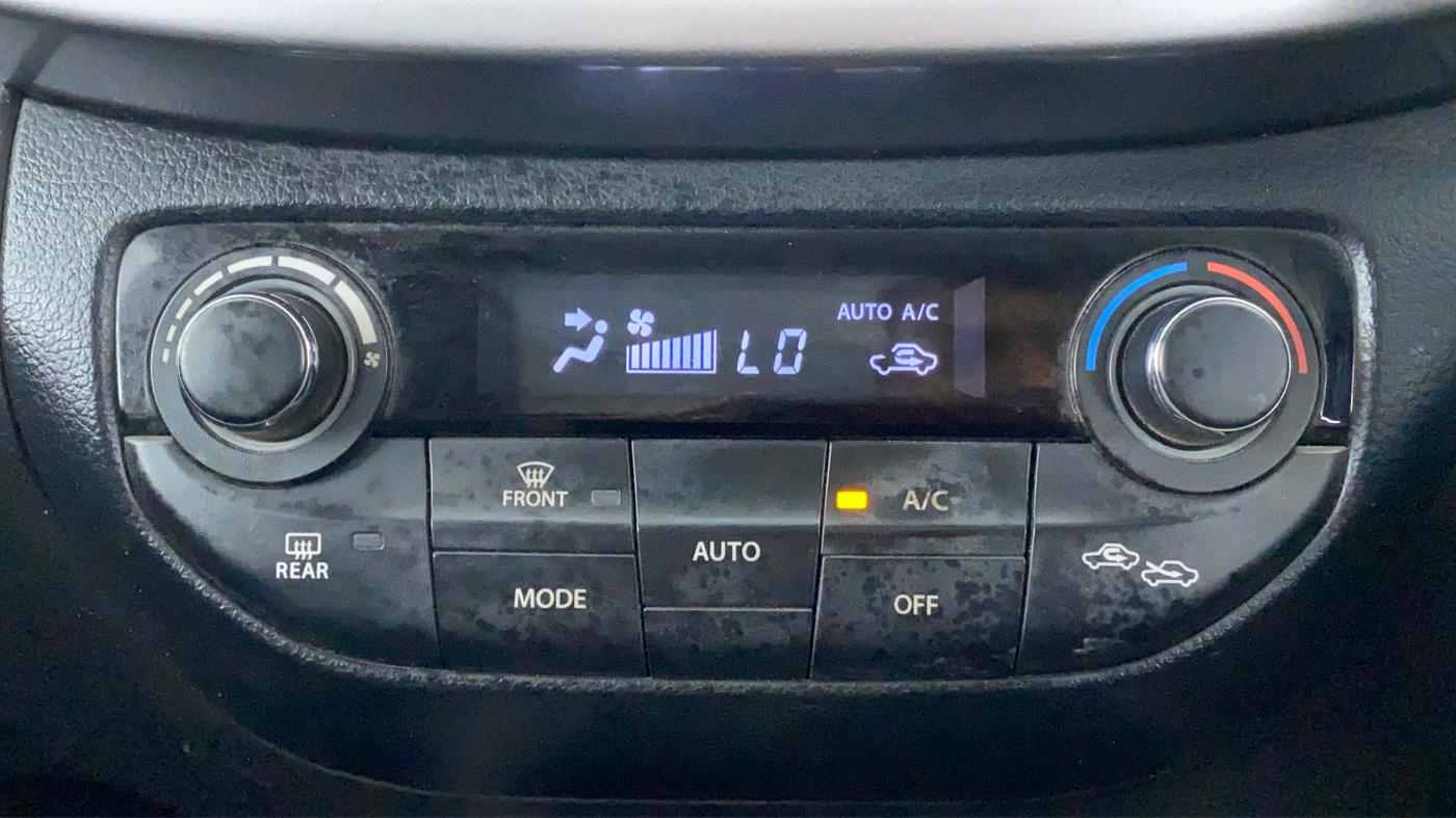 2019 Maruti XL6 ZETA SHVS, Petrol, Manual, 37,809 km, Automatic Climate Control