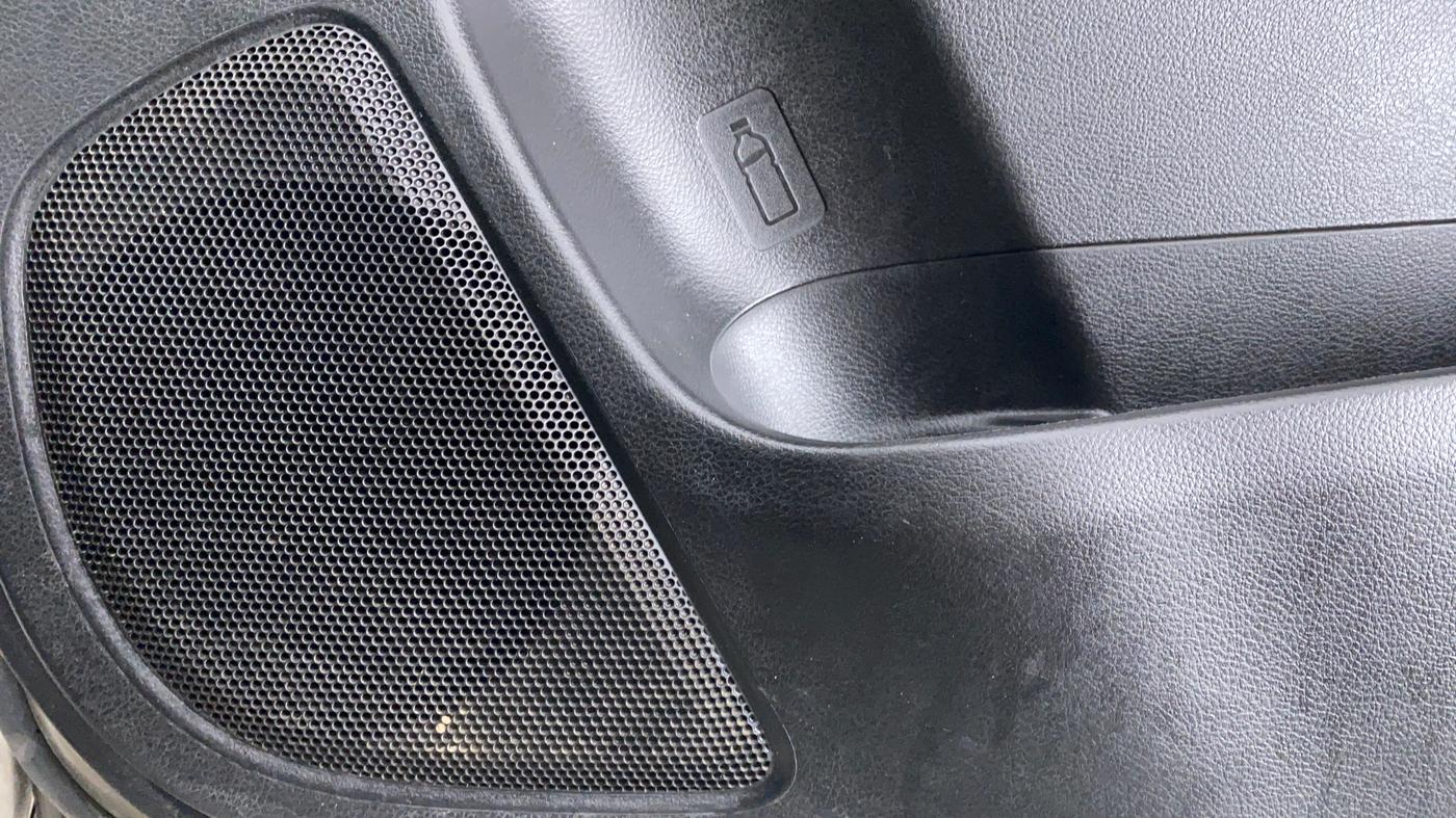 2019 Maruti XL6 ZETA SHVS, Petrol, Manual, 37,809 km, Speaker