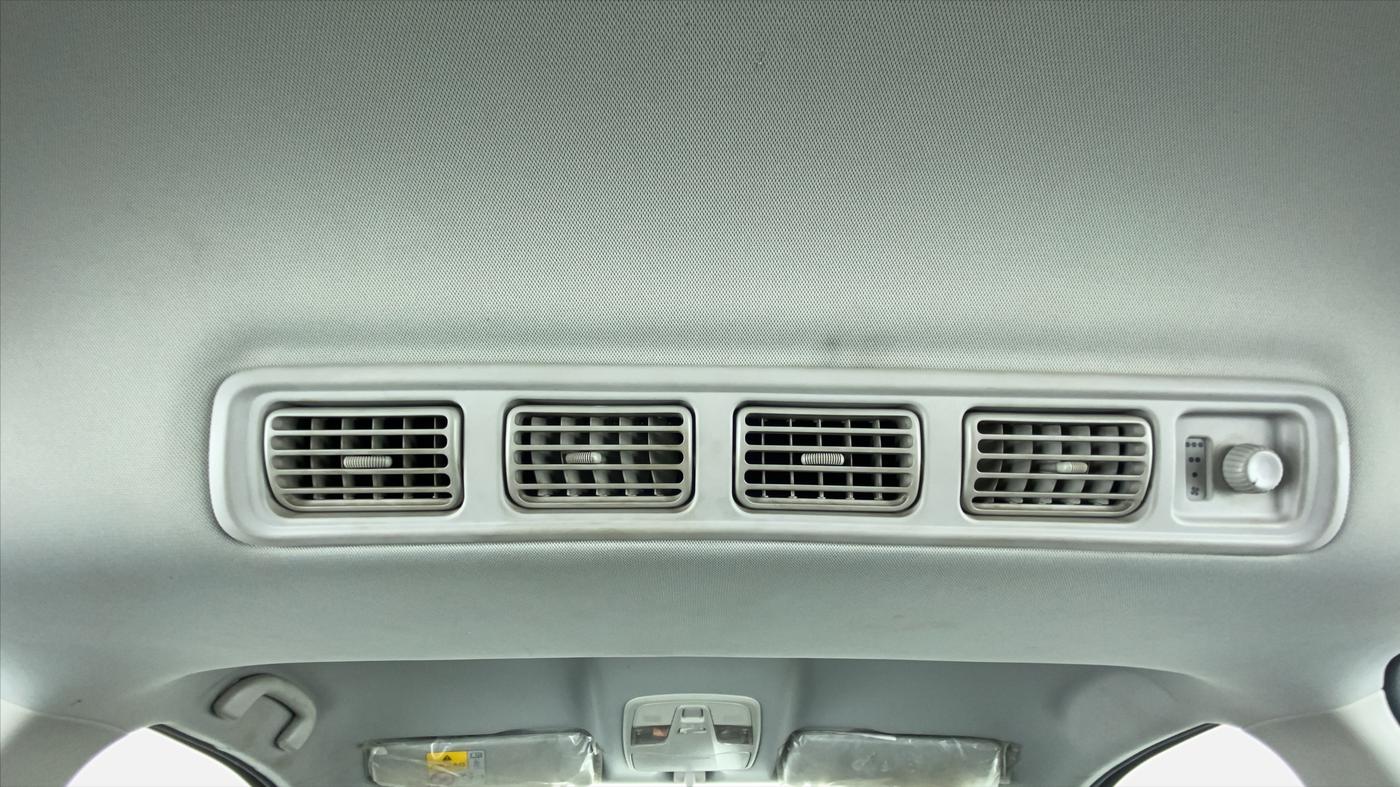 2019 Maruti XL6 ZETA SHVS, Petrol, Manual, 37,809 km, Rear AC Vents