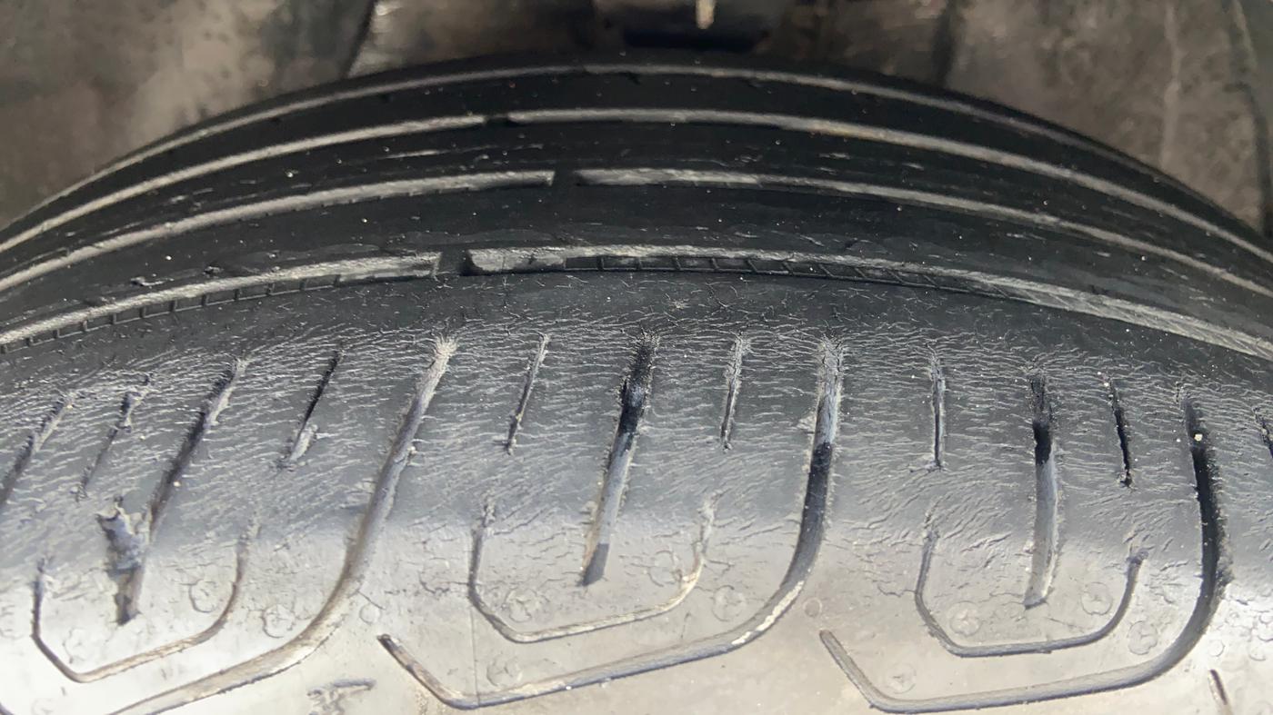 2022 MG ASTOR SUPER 1.5 MT, Petrol, Manual, 44,904 km, Left Front Tyre Tread