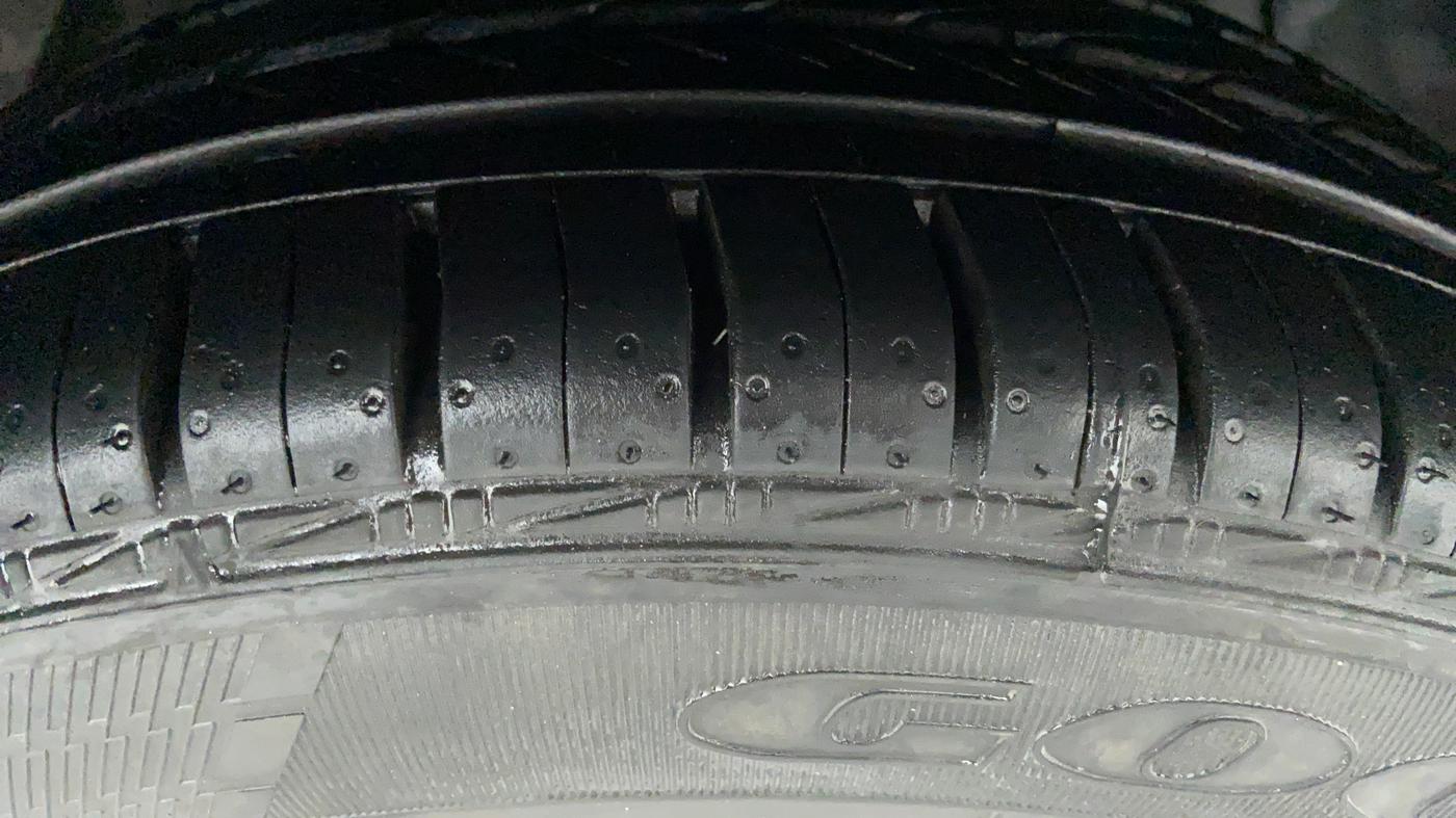 2018 Ford FREESTYLE TITANIUM 1.5 TDCI, Diesel, Manual, 61,706 km, Right Front Tyre Tread