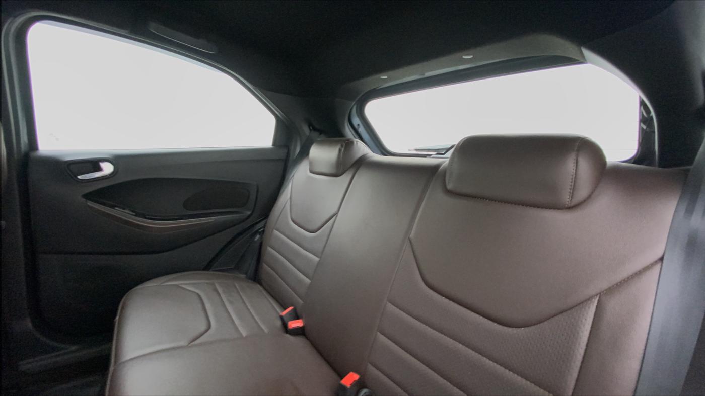 2018 Ford FREESTYLE TITANIUM 1.5 TDCI, Diesel, Manual, 61,706 km, Right Side Rear Door Cabin