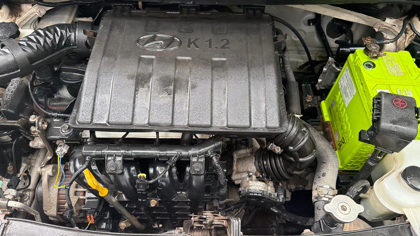 2016 Hyundai Grand i10 MAGNA 1.2 KAPPA VTVT, Petrol, Manual, 24,008 km, Engine View