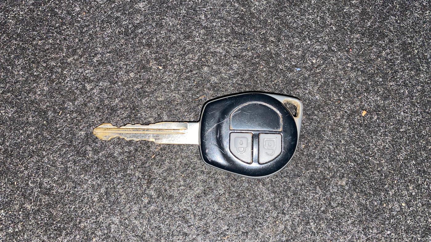 2013 Maruti Swift Dzire VXI, Petrol, Manual, 68,996 km, Key Close Up