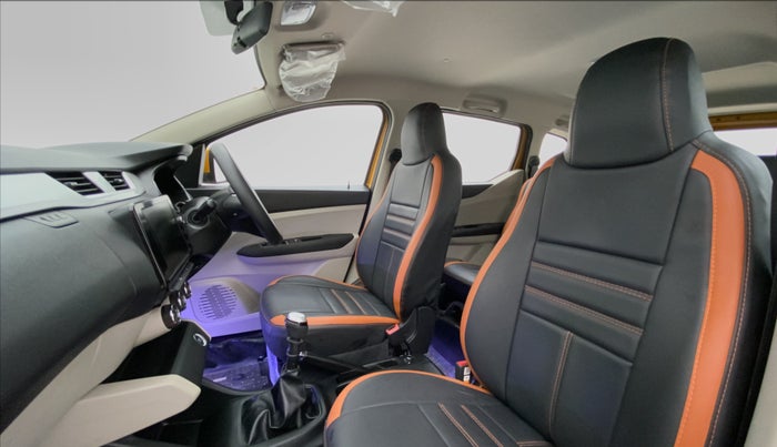 2021 Renault TRIBER 1.0 RXZ, Petrol, Manual, 3,222 km, Right Side Front Door Cabin