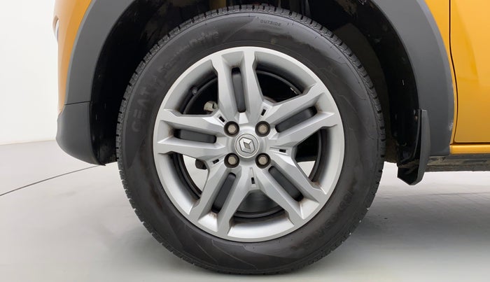 2021 Renault TRIBER 1.0 RXZ, Petrol, Manual, 3,222 km, Left Front Wheel