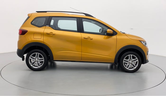 2021 Renault TRIBER 1.0 RXZ, Petrol, Manual, 3,222 km, Right Side View