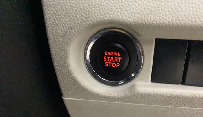 2018 Maruti IGNIS ALPHA 1.2 AMT DUAL TONE, Petrol, Automatic, 75,994 km, Keyless Start/ Stop Button