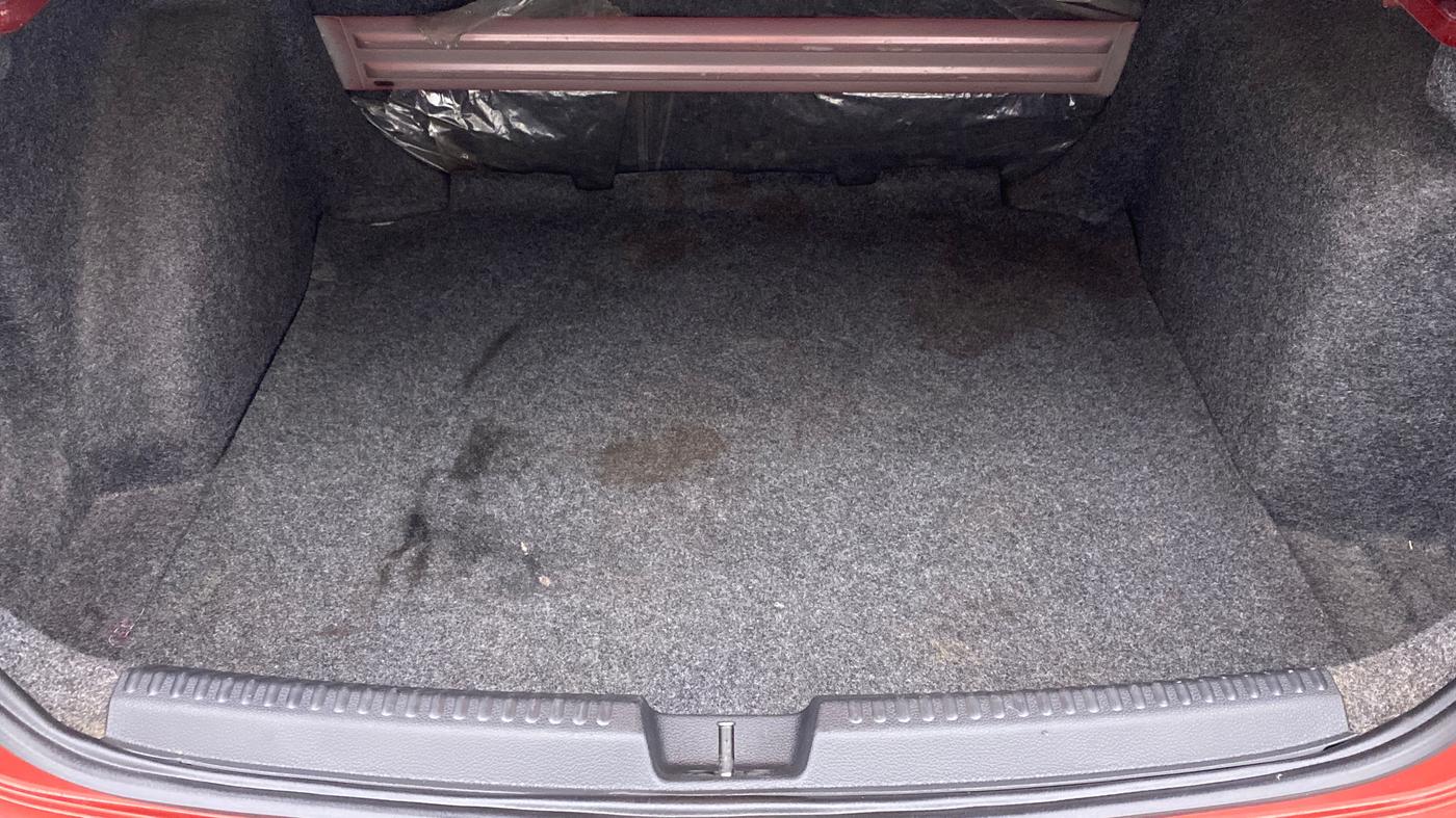 2019 Volkswagen Vento HIGHLINE DIESEL, Diesel, Manual, 78,234 km, Boot Inside