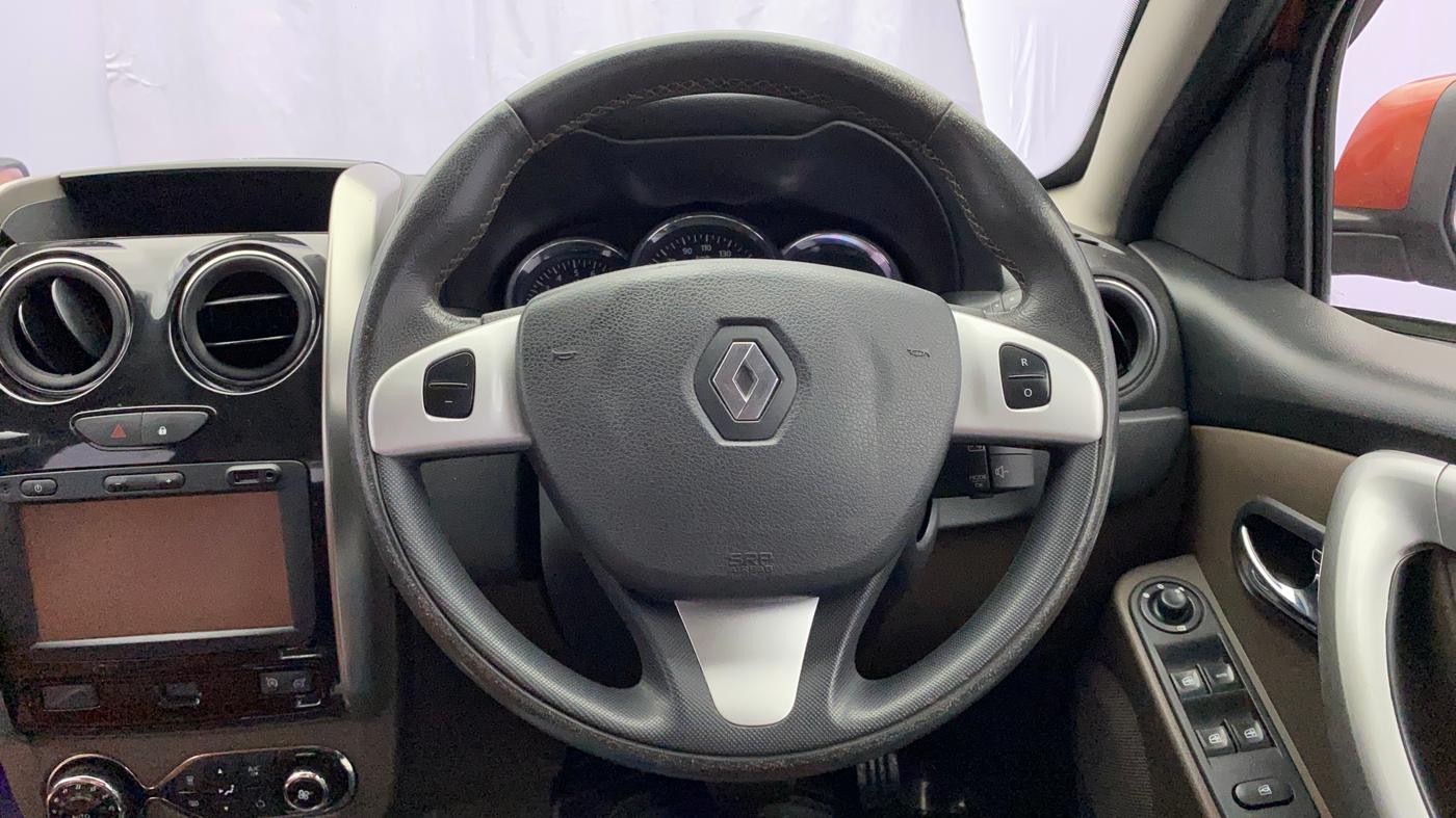 2016 Renault Duster 110 PS RXZ 4X2 AMT DIESEL, Diesel, Automatic, 72,152 km, Steering Wheel Close Up