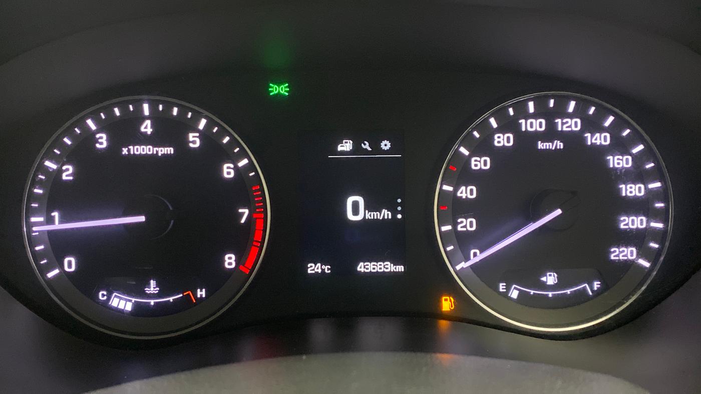2017 Hyundai Elite i20 ASTA 1.2 (O), Petrol, Manual, 43,750 km, Odometer Image