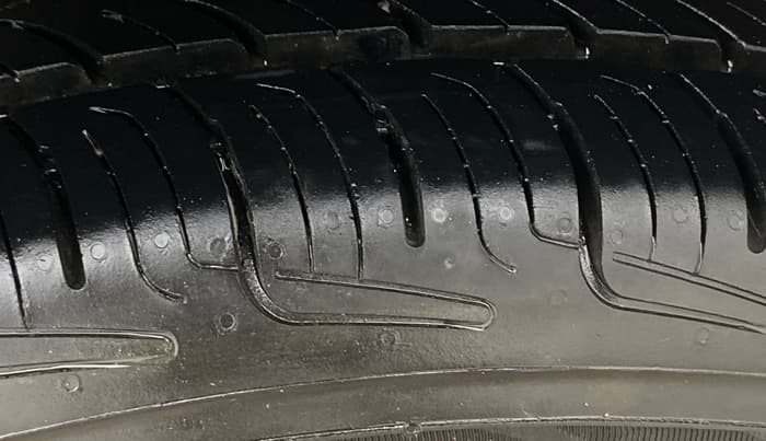 2021 Maruti S PRESSO VXI (O) AMT, Petrol, Automatic, 40,046 km, Left Rear Tyre Tread