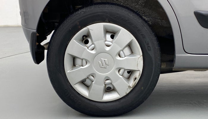 2017 Maruti Wagon R 1.0 LXI CNG, CNG, Manual, 32,972 km, Right Rear Wheel