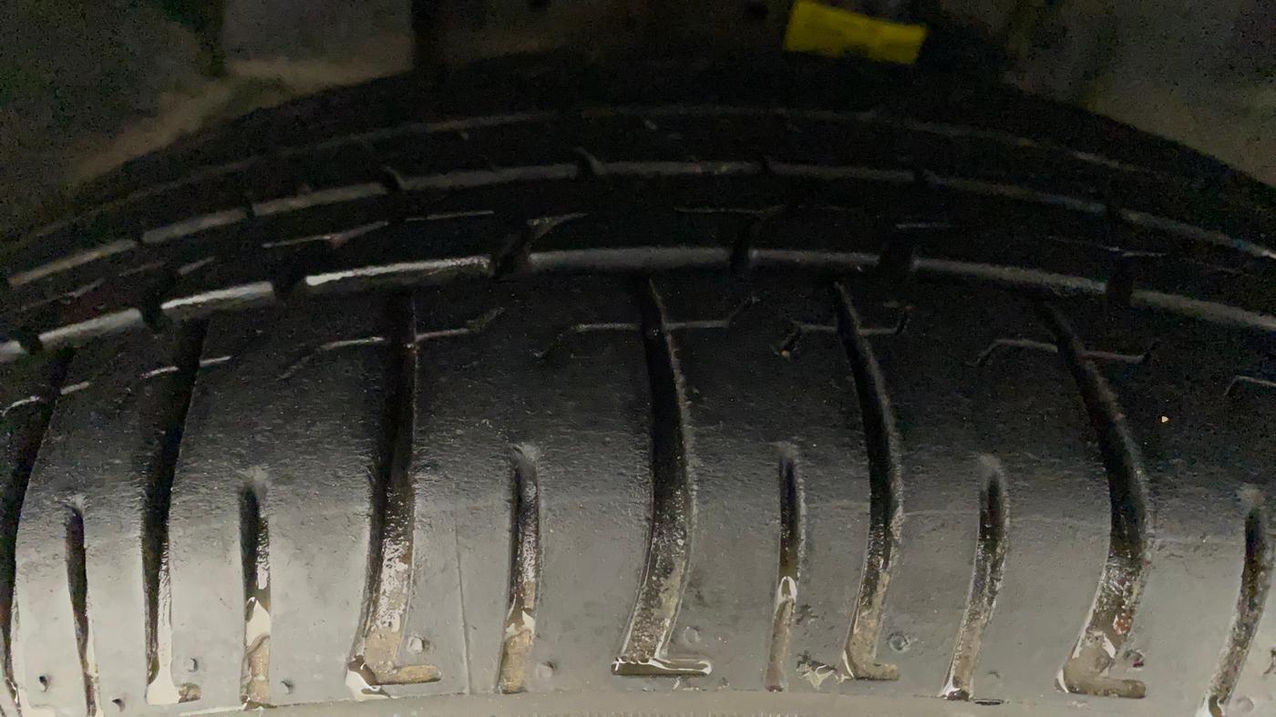 2018 Ford Ecosport TITANIUM 1.5L PETROL, Petrol, Manual, 99,535 km, Left Front Tyre Tread