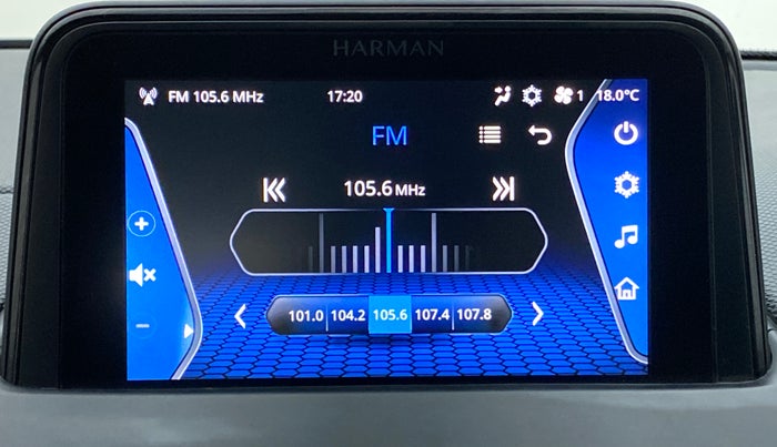 2022 Tata NEXON XZ+ 1.2 DUAL TONE, Petrol, Manual, 11,223 km, Infotainment System