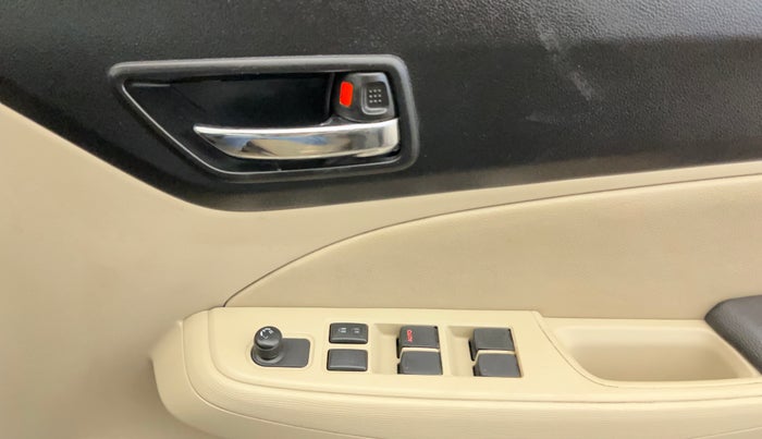 2018 Maruti Dzire VXI, Petrol, Manual, 39,120 km, Driver Side Door Panels Control