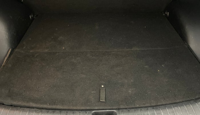 2019 KIA SELTOS HTK PLUS 1.5, Petrol, Manual, 86,637 km, Boot Inside