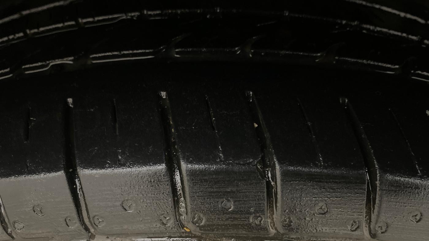 2019 KIA SELTOS HTK PLUS 1.5, Petrol, Manual, 86,637 km, Left Front Tyre Tread