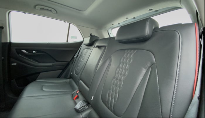 2021 Hyundai Creta 1.4 SX(O) TURBO GDI DCT, Petrol, Automatic, 15,422 km, Right Side Rear Door Cabin