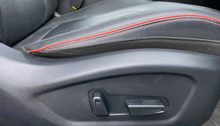 2021 Hyundai Creta 1.4 SX(O) TURBO GDI DCT, Petrol, Automatic, 15,422 km, Driver Side Adjustment Panel