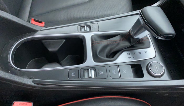 2021 Hyundai Creta 1.4 SX(O) TURBO GDI DCT, Petrol, Automatic, 15,422 km, Gear Lever