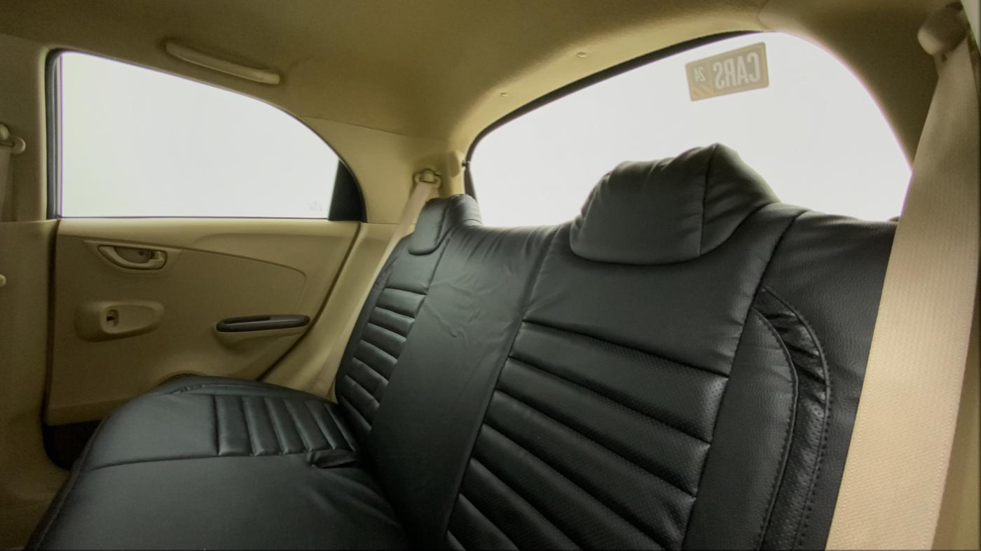 2012 Honda Brio S MT, Petrol, Manual, 1,08,907 km, Right Side Rear Door Cabin