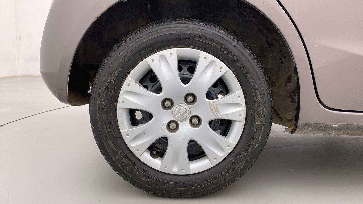 2012 Honda Brio S MT, Petrol, Manual, 1,08,907 km, Right Rear Wheel