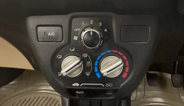 2012 Honda Brio S MT, Petrol, Manual, 1,08,907 km, AC Unit - Main switch light not functional