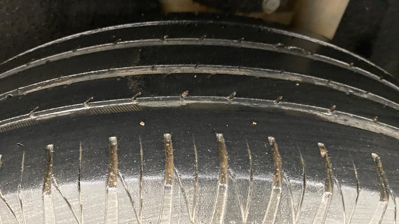 2018 Maruti Vitara Brezza ZDI AMT, Diesel, Automatic, 50,829 km, Left Rear Tyre Tread