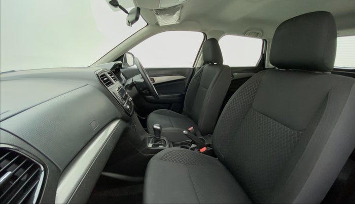 2018 Maruti Vitara Brezza ZDI AMT, Diesel, Automatic, 50,829 km, Right Side Front Door Cabin