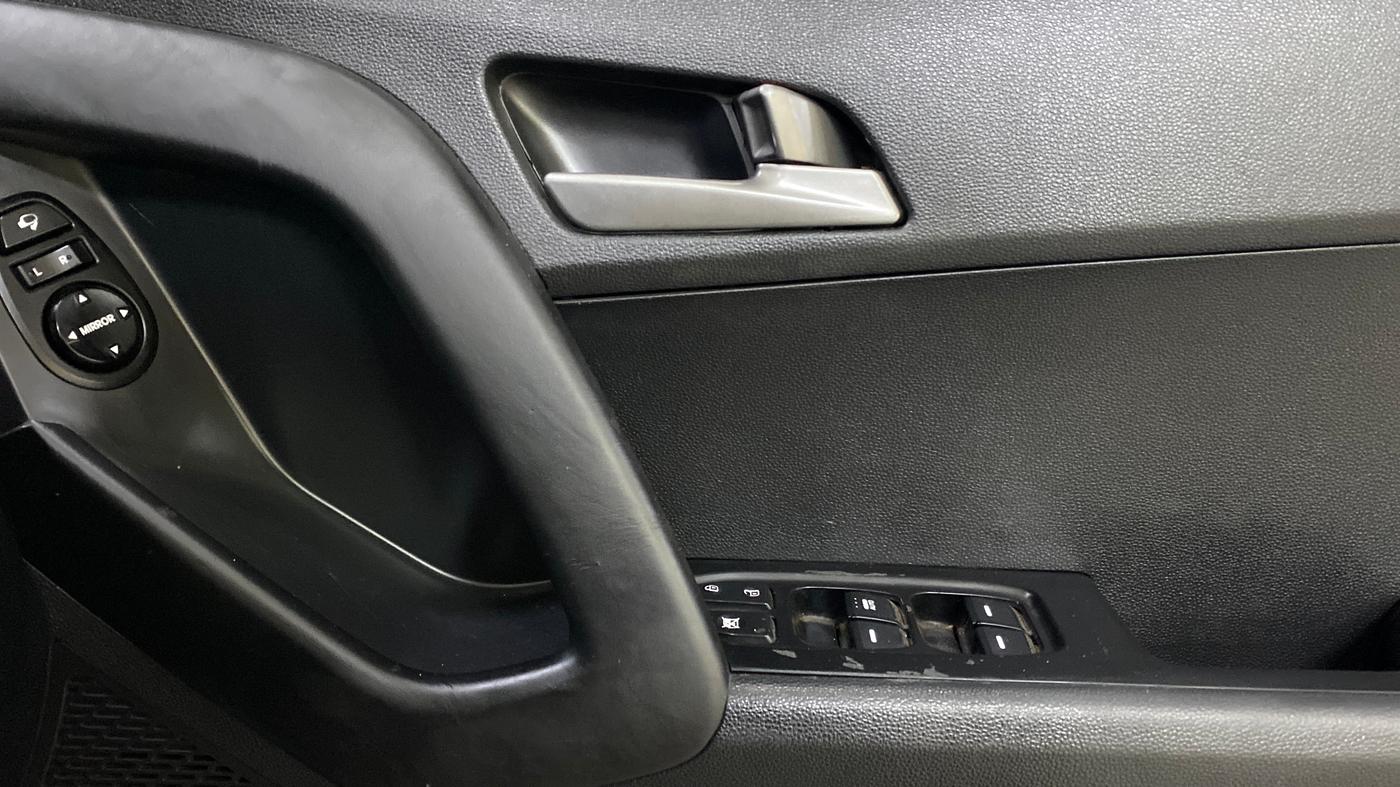 2016 Hyundai Creta SX PLUS AT 1.6 DIESEL, Diesel, Automatic, 53,029 km, Driver Side Door Panels Control