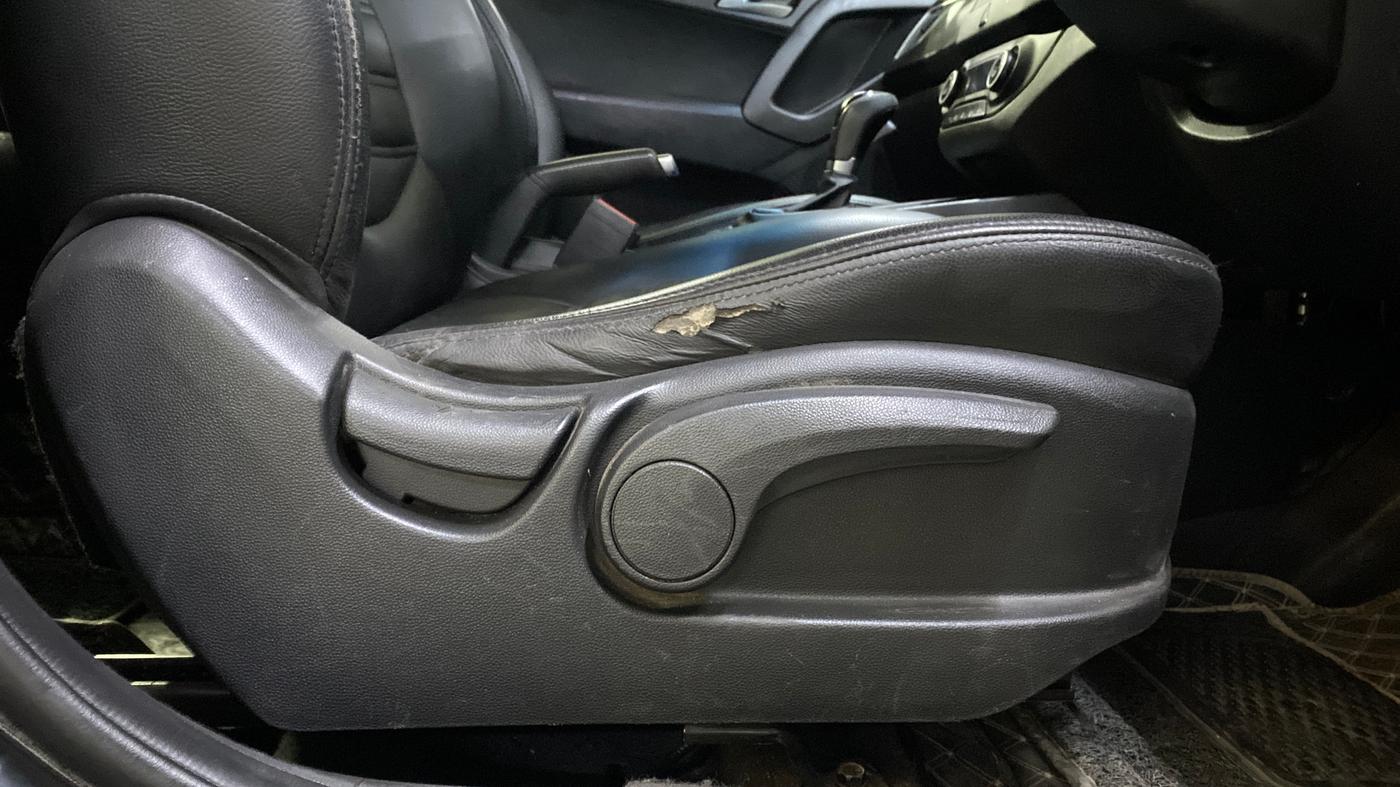 2016 Hyundai Creta SX PLUS AT 1.6 DIESEL, Diesel, Automatic, 53,029 km, Driver Side Adjustment Panel