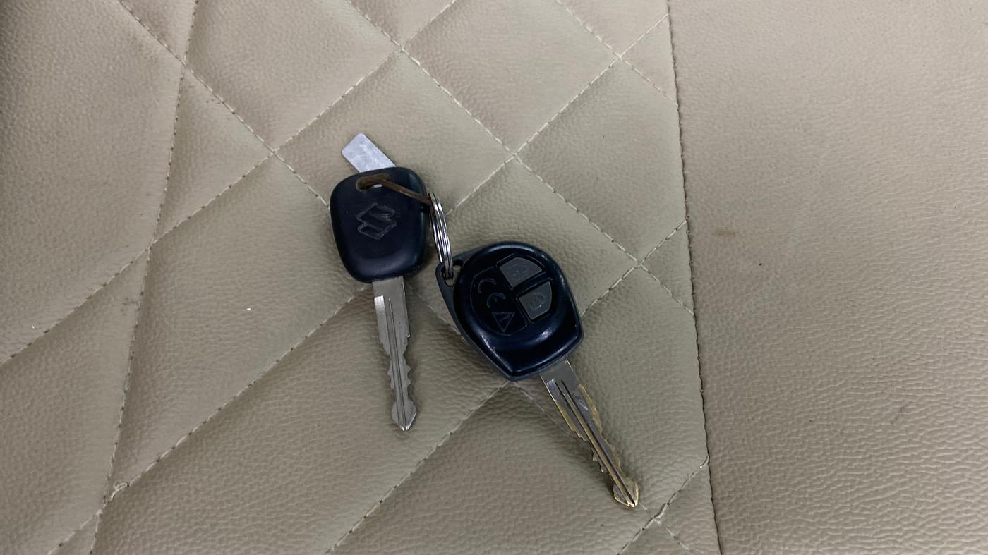 2018 Maruti Celerio ZXI AMT (O), CNG, Automatic, 60,917 km, Key Close Up