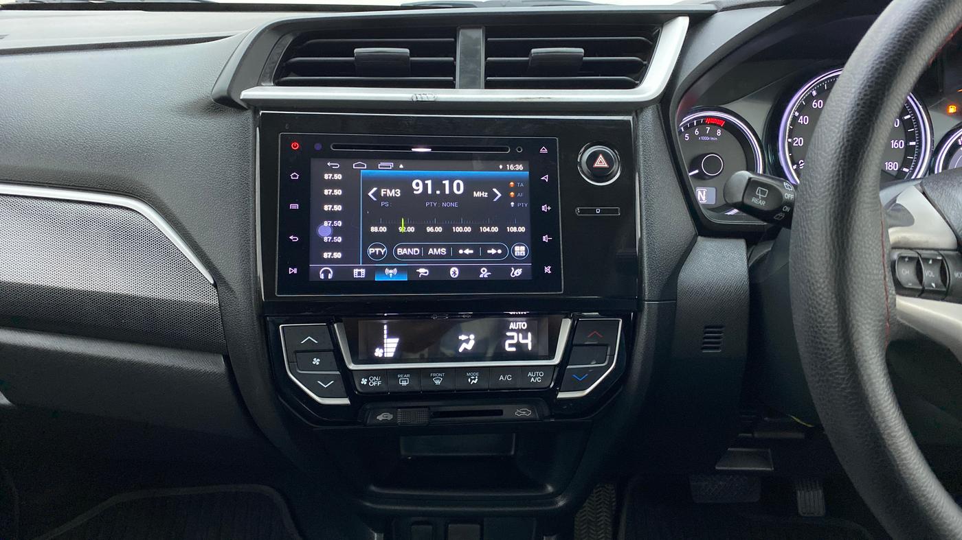 2018 Honda BR-V 1.5 i-VTEC V CVT, Petrol, Automatic, 27,588 km, Air Conditioner